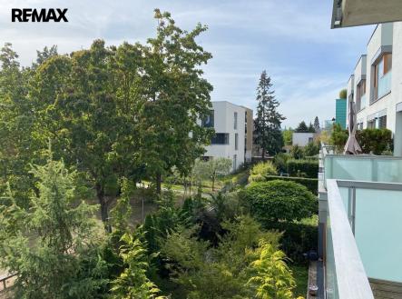 Pronájem bytu, 3+kk, 99 m²