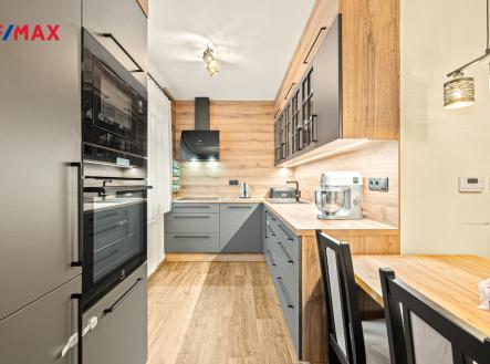 Prodej bytu, 3+kk, 84 m²