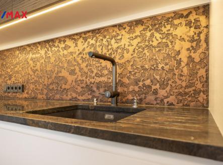 Prodej bytu, 3+kk, 99 m²