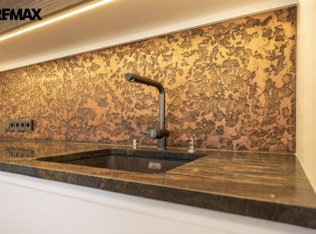 Prodej bytu, 3+kk, 99 m²