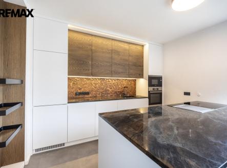 Prodej bytu, 3+kk, 99 m²