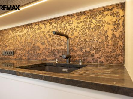 Prodej bytu, 3+kk, 99 m²