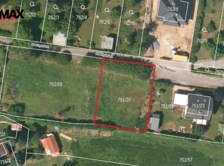 Prodej pozemku pro bydlení, 673 m² obrázek