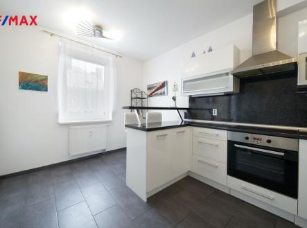 Pronájem bytu, 2+1, 65 m²