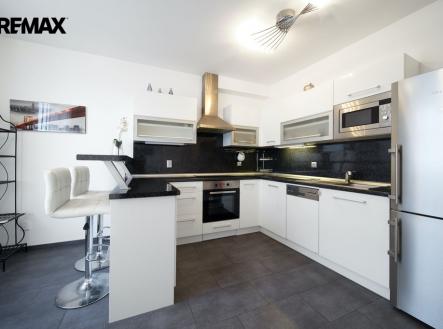 Pronájem bytu, 2+1, 65 m²