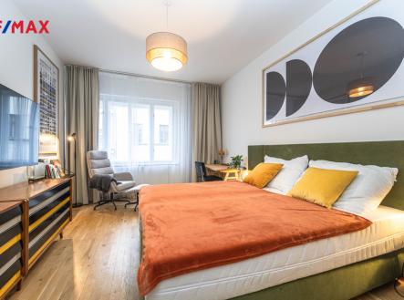 Pronájem bytu, 3+kk, 75 m²