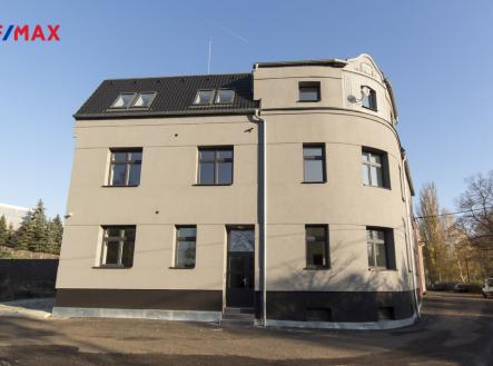 Prodej nájemního domu, 576 m²