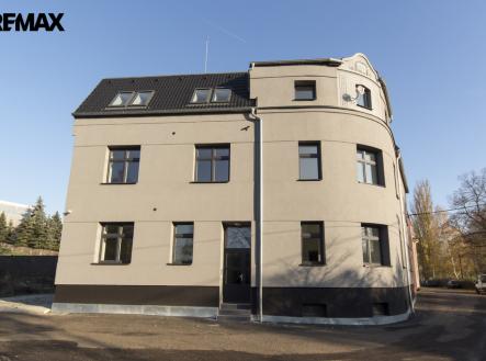 Prodej nájemního domu, 576 m²