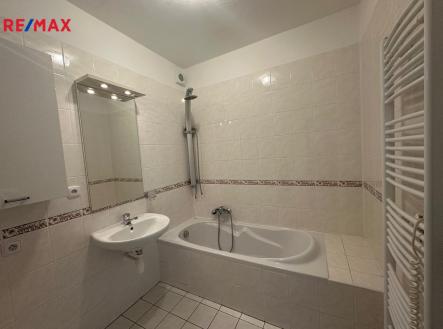 Pronájem bytu, 2+1, 72 m²