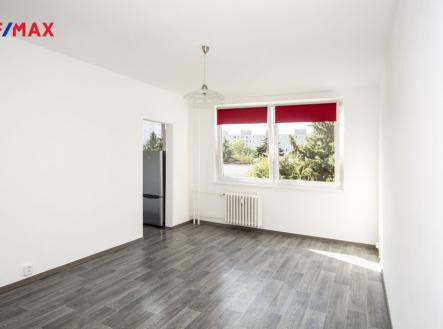 Pronájem bytu, 1+kk, 30 m²