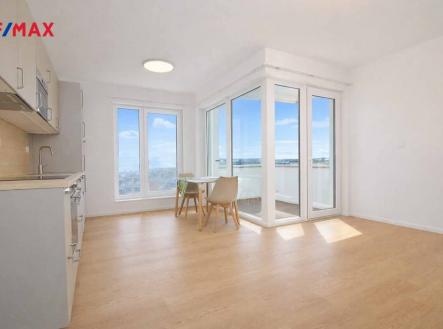 Pronájem bytu, 1+kk, 38 m²