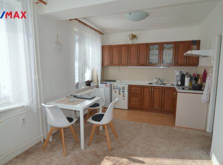 Pronájem bytu, 1+kk, 37 m²