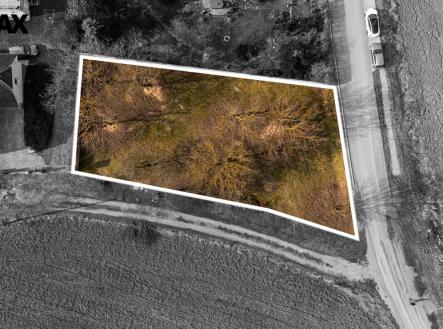 Prodej pozemku pro bydlení, 1 045 m²