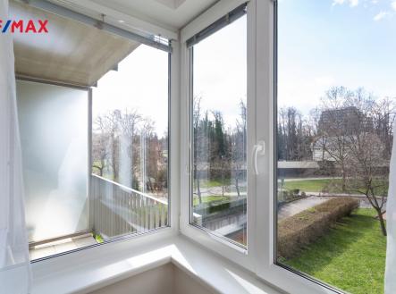 Pronájem bytu, 2+kk, 48 m²