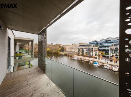 Pronájem bytu, 2+kk, 68 m²