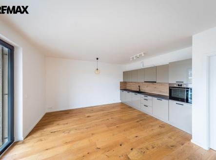 Pronájem bytu, 2+kk, 68 m²