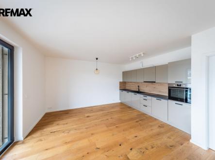 Pronájem bytu, 2+kk, 68 m²