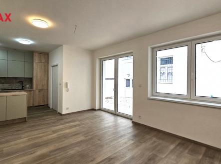 Pronájem bytu, 3+kk, 94 m²
