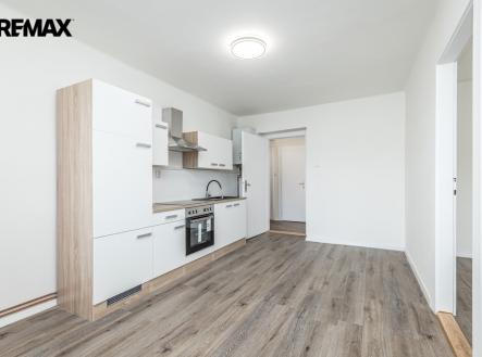 Prodej bytu, 1+1, 65 m²