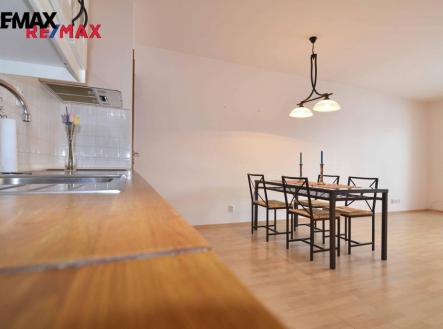 Pronájem bytu, 4+kk, 100 m²