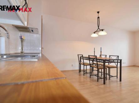 Pronájem bytu, 4+kk, 100 m²