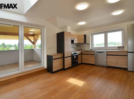 Pronájem bytu, 3+1, 104 m²