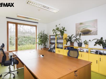 Pronájem kanceláře, 24 m²