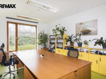 Pronájem kanceláře, 24 m²