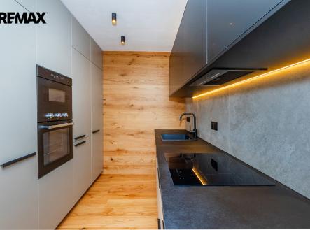 Prodej bytu, 4+kk, 83 m²
