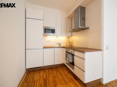Pronájem bytu, 2+kk, 73 m²