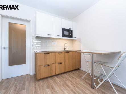 Pronájem bytu, 1+kk, 25 m²