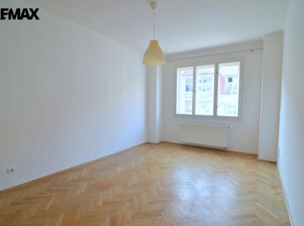 Pronájem bytu, 2+1, 82 m²