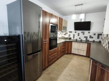 Pronájem bytu, 3+kk, 69 m²