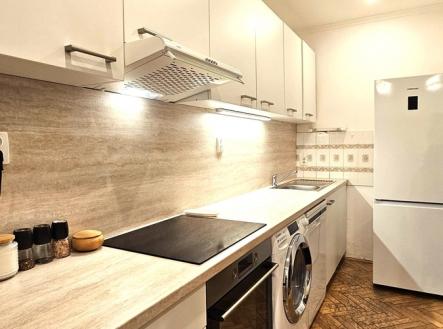 Pronájem bytu, 3+kk, 73 m²