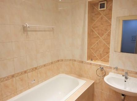 Pronájem bytu, 3+kk, 73 m²