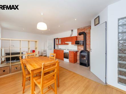 Pronájem bytu, 2+kk, 47 m²