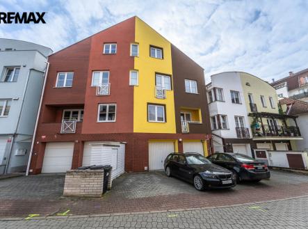 Prodej domu/vily, 330 m²