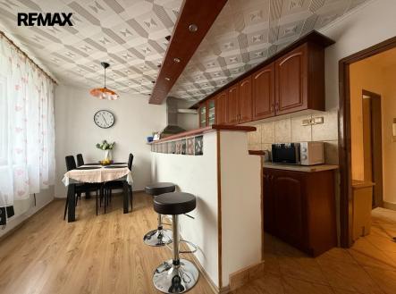 Pronájem bytu, 2+1, 56 m²