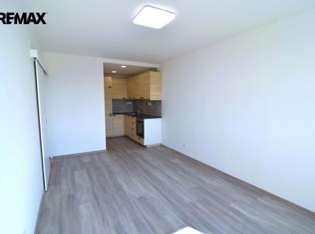 Pronájem bytu, 2+kk, 43 m²