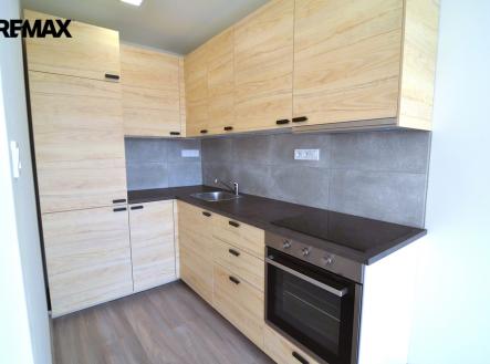 Pronájem bytu, 2+kk, 43 m²