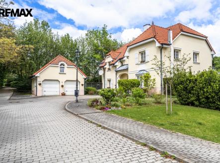 Prodej domu/vily, 196 m²