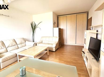 Pronájem bytu, 2+kk, 59 m²