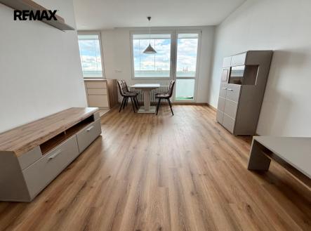 Pronájem bytu, 3+kk, 74 m²