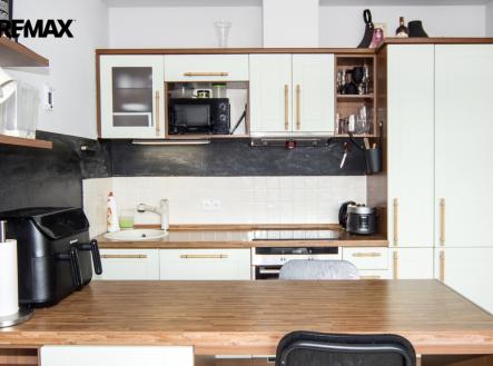 Prodej bytu, 2+kk, 64 m²