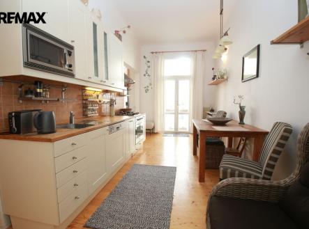 Pronájem bytu, 2+1, 70 m²
