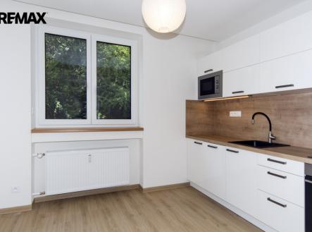 Pronájem bytu, 2+1, 61 m²
