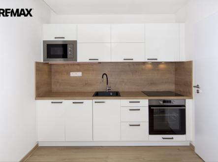 Pronájem bytu, 2+1, 61 m²