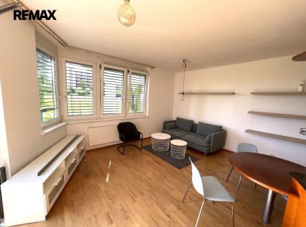 Pronájem bytu, 2+kk, 49 m²