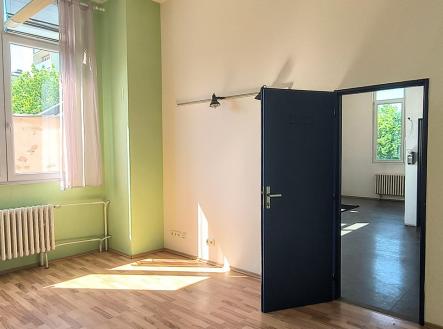 Pronájem kanceláře, 17 m²