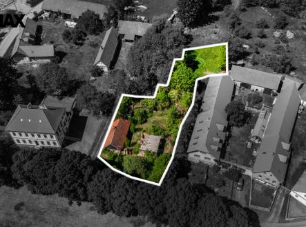 Prodej pozemku pro bydlení, 1 677 m²